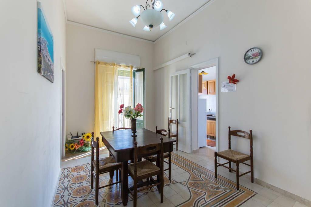 The Twins Rooms In Trapani 1 Kültér fotó