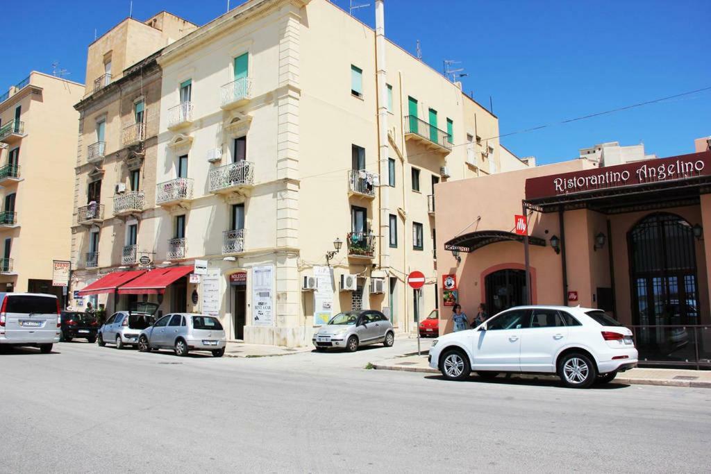 The Twins Rooms In Trapani 1 Kültér fotó